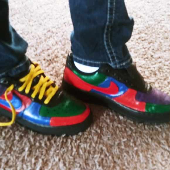 SOLD / AF1 April 8th ( Custom Cross Colors) CCC - Picture 2 of 8